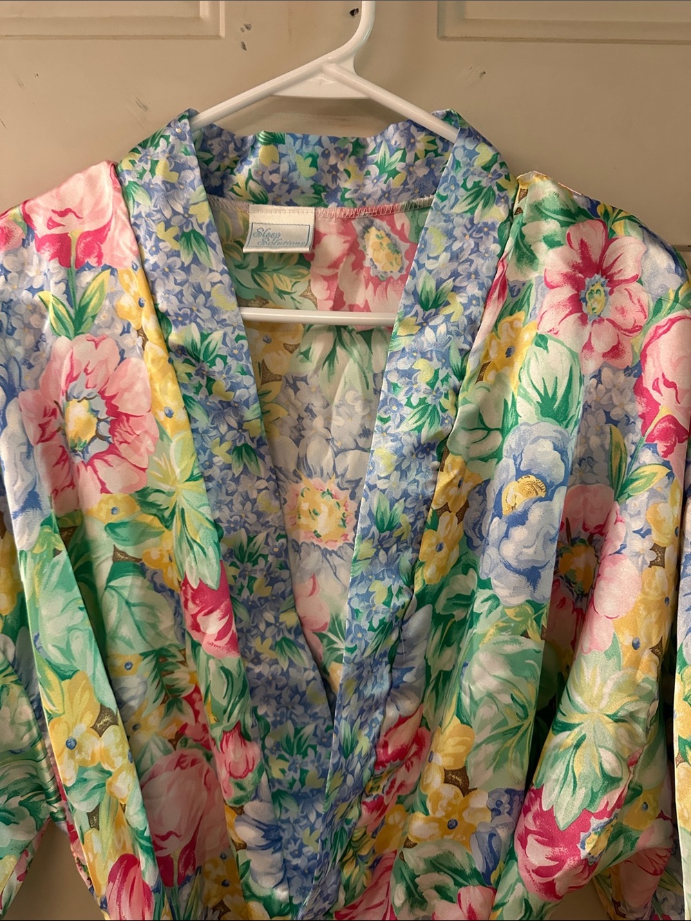 Floral Satin Kimono Robe - Pastel Multicolor - Picture 3 of 6